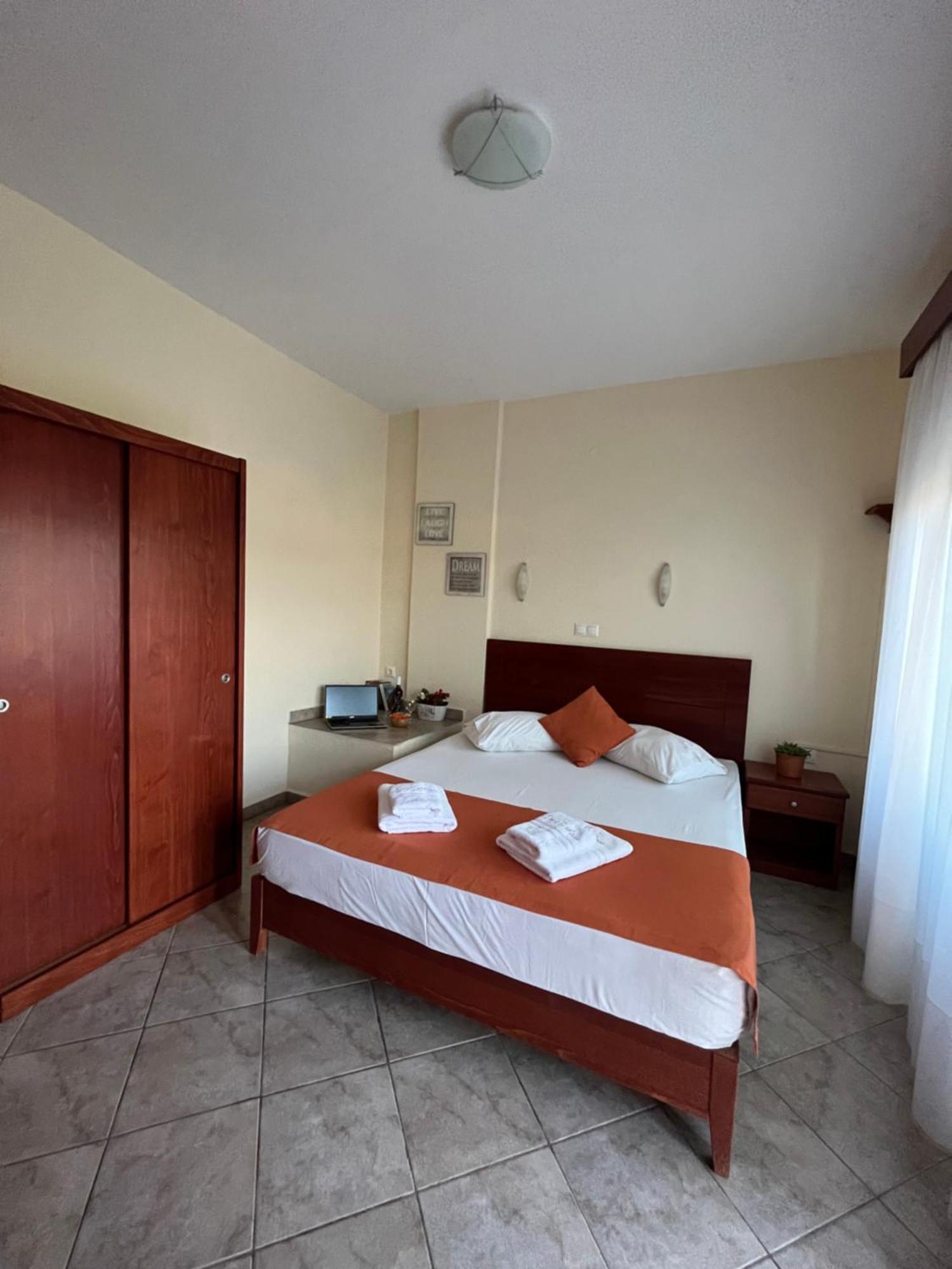 En Ethria Appartement Limenaria  Buitenkant foto